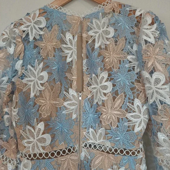 Just Me Miriam Full-Sleeve 3D Lace Floral Dress  Size Small - Picture 8 of 13